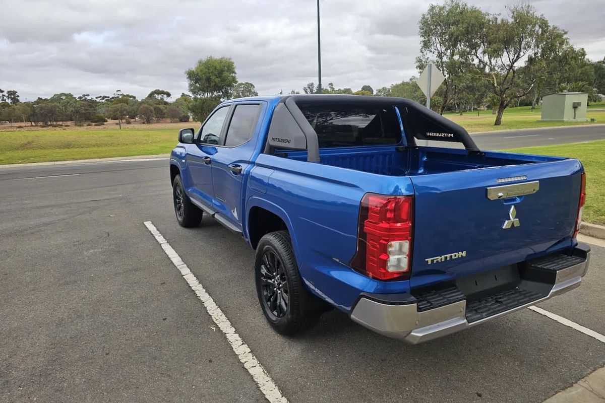 2024 Mitsubishi Triton GLX-R MV 4X4