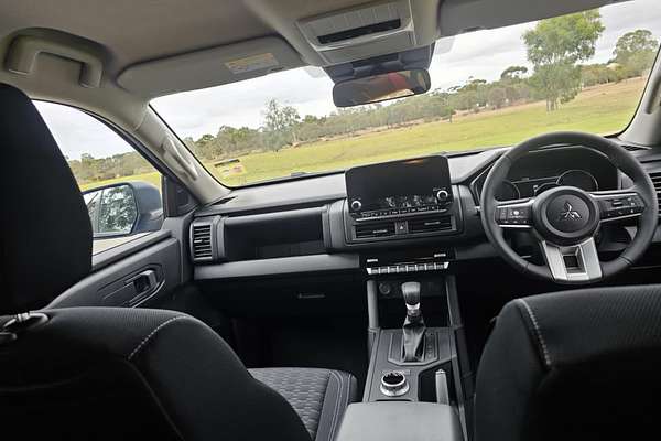 2024 Mitsubishi Triton GLX-R MV 4X4