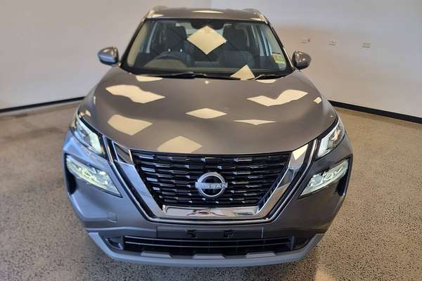 2024 Nissan X-TRAIL ST T33