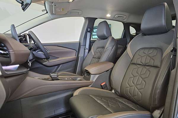 2025 Nissan QASHQAI Ti J12