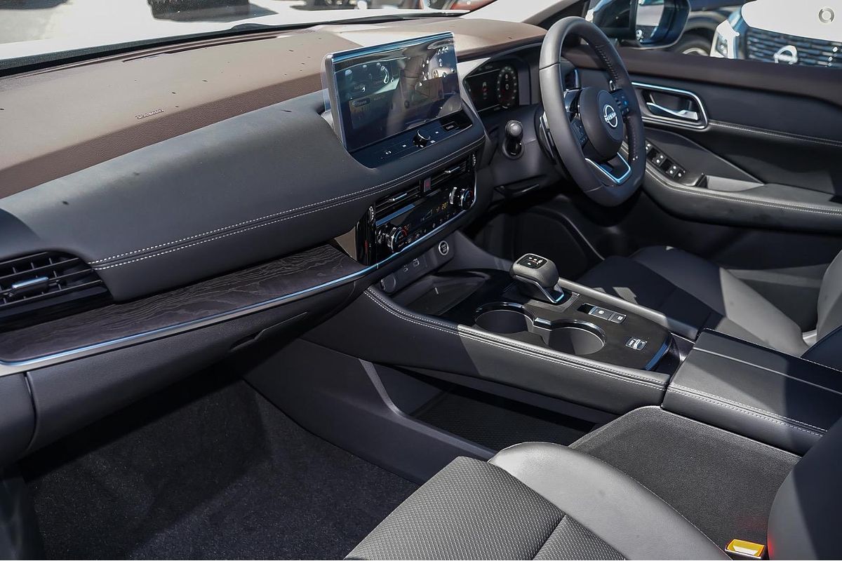 2024 Nissan X-TRAIL N-TREK T33