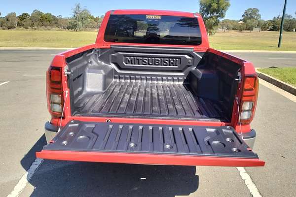 2024 Mitsubishi Triton GLS MV 4X4