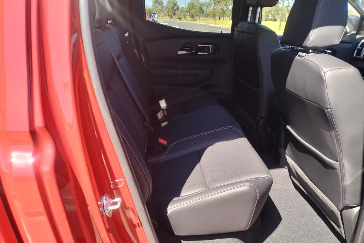2024 Mitsubishi Triton GLS MV 4X4