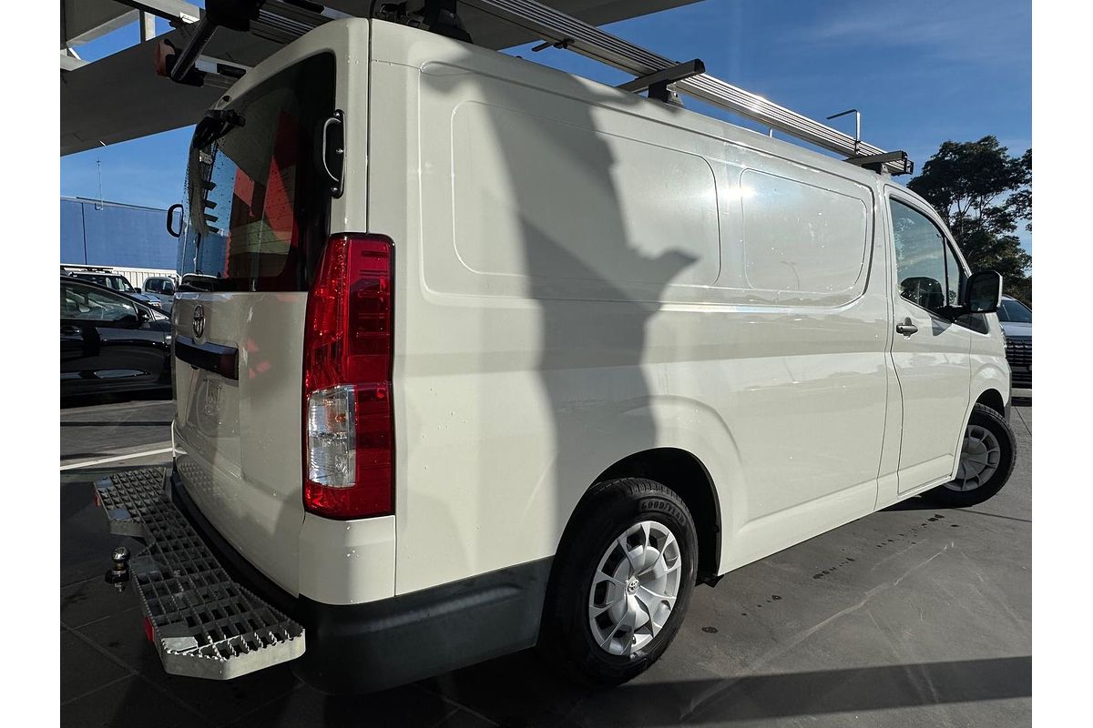 2021 Toyota Hiace GDH300R LWB