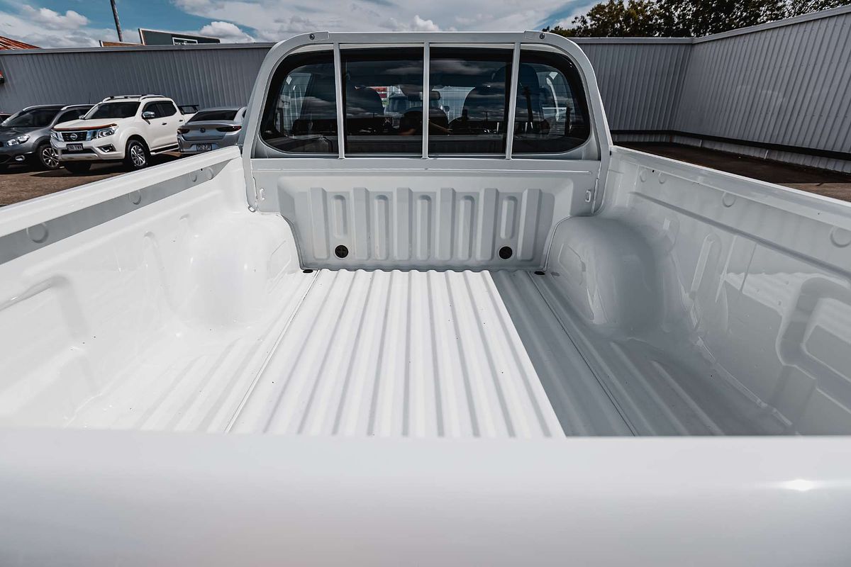 2023 Mitsubishi Triton GLX MR 4X4