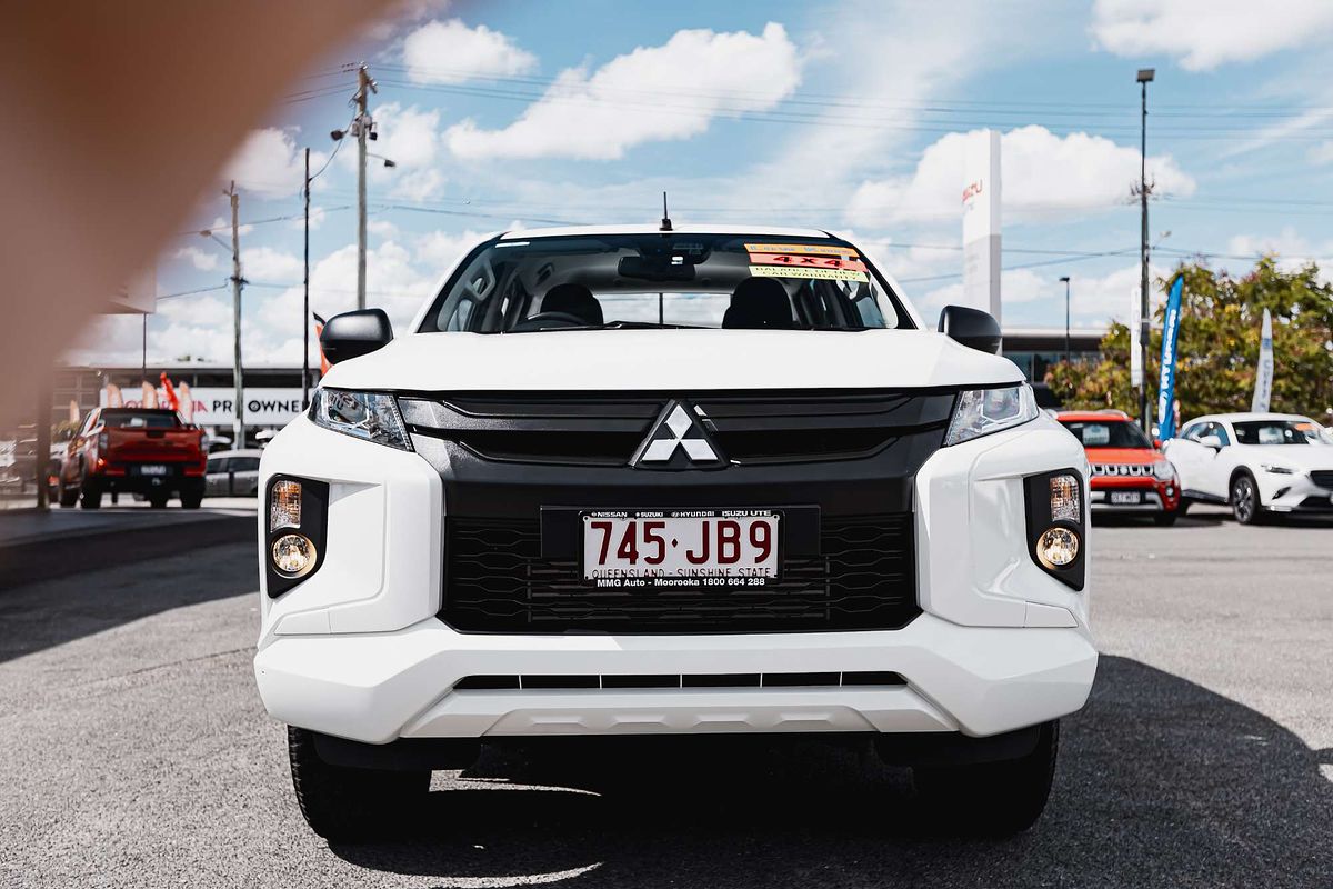 2023 Mitsubishi Triton GLX MR 4X4