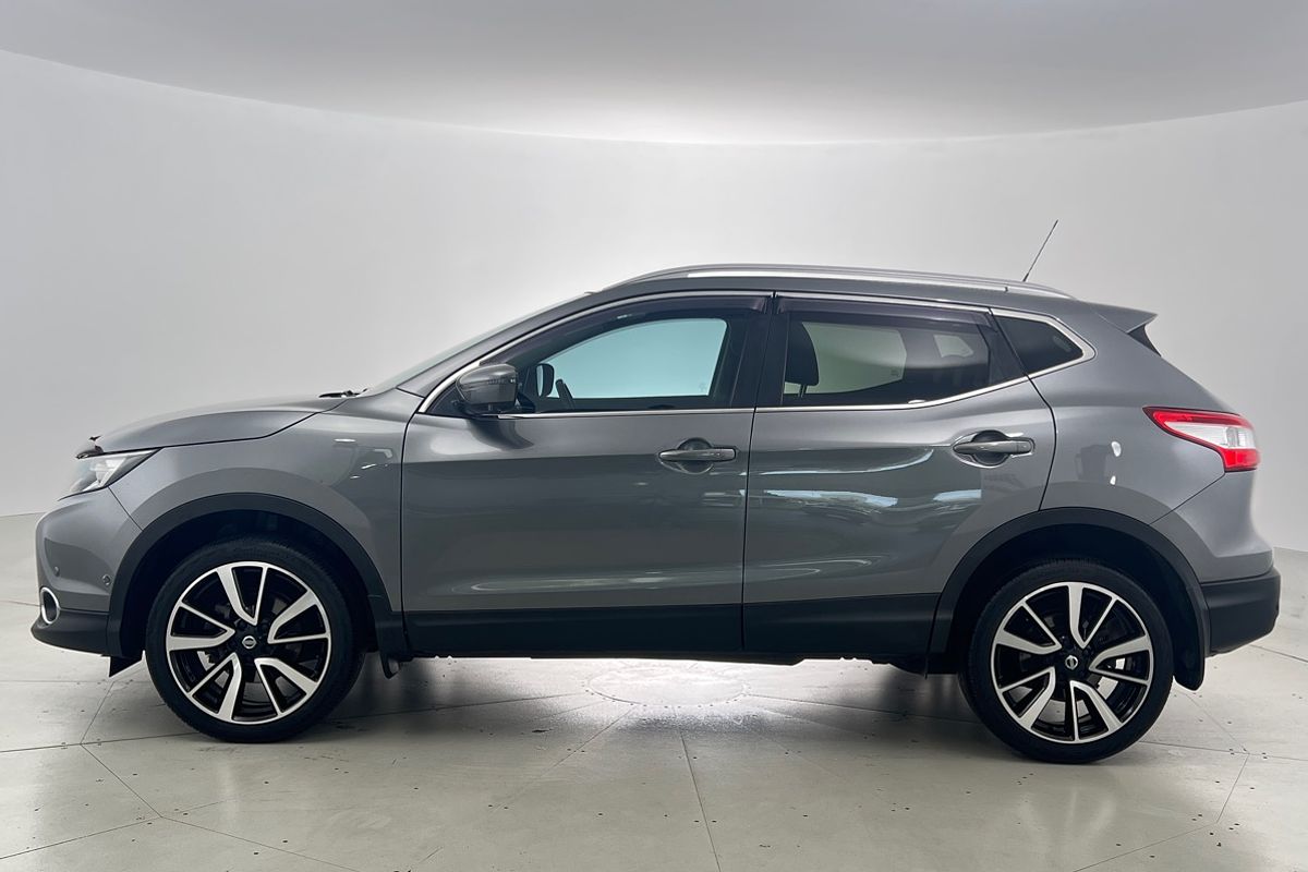 2017 Nissan QASHQAI Ti J11