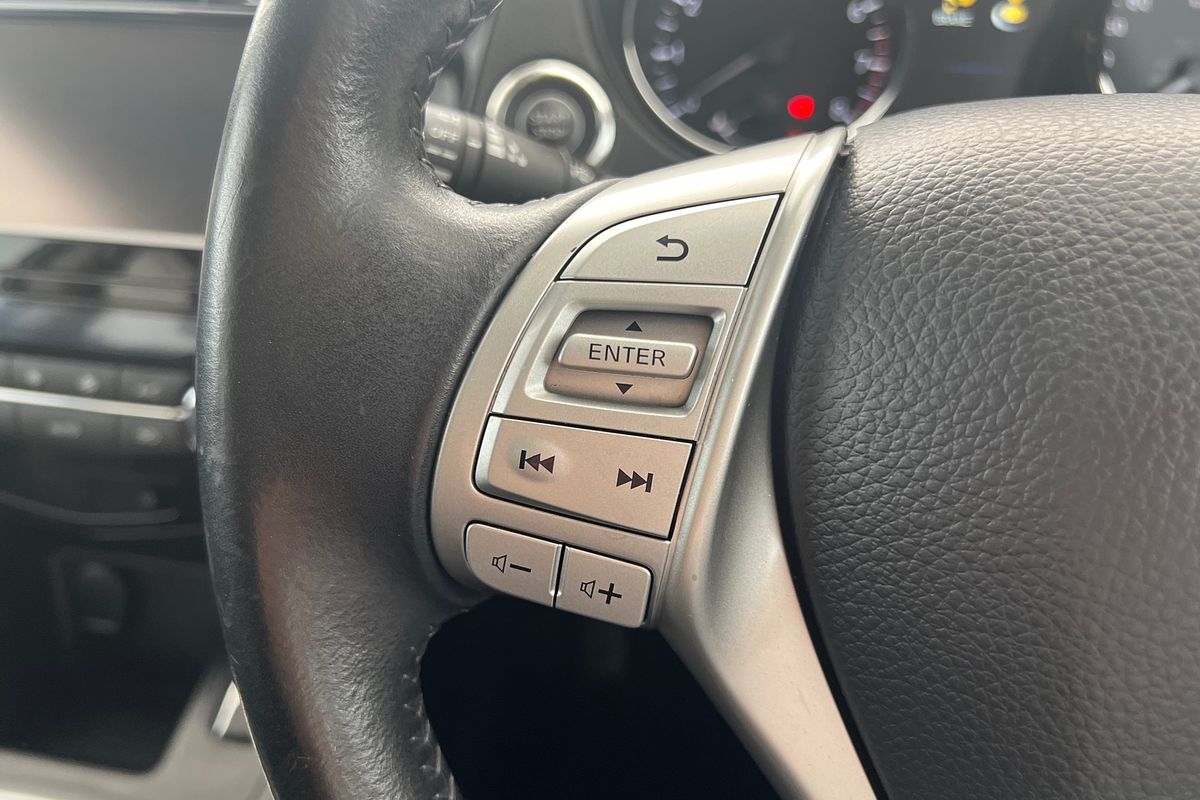 2017 Nissan QASHQAI Ti J11