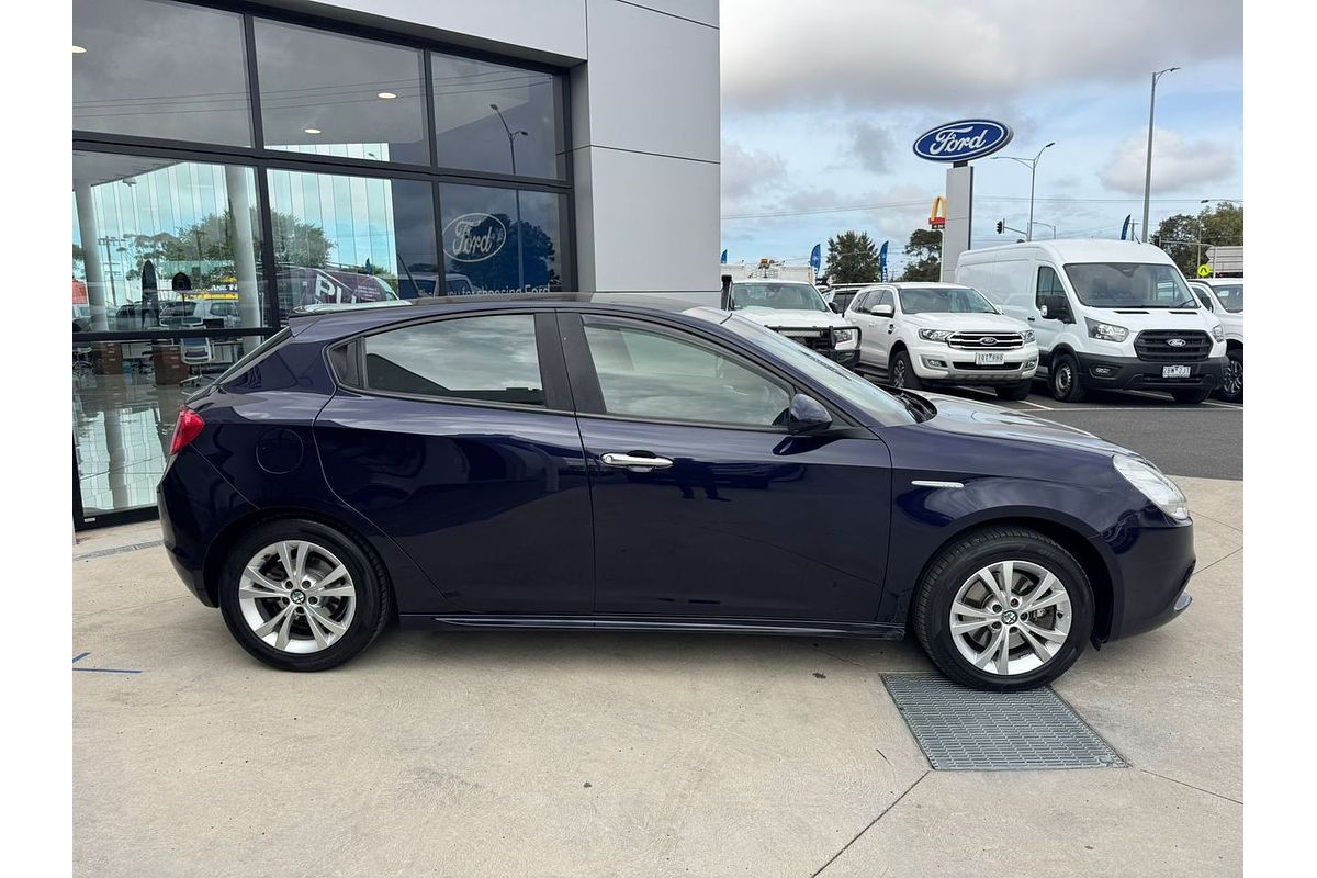 2014 Alfa Romeo Giulietta Progression JTD-M Series 0