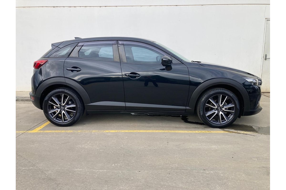 2017 Mazda CX-3 sTouring DK