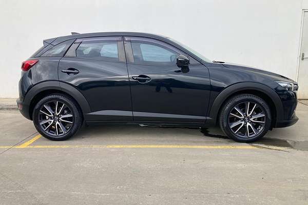 2017 Mazda CX-3 sTouring DK