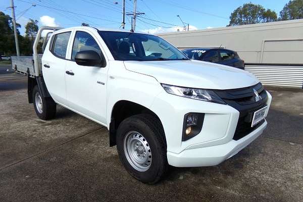 2021 Mitsubishi Triton GLX ADAS MR 4X4