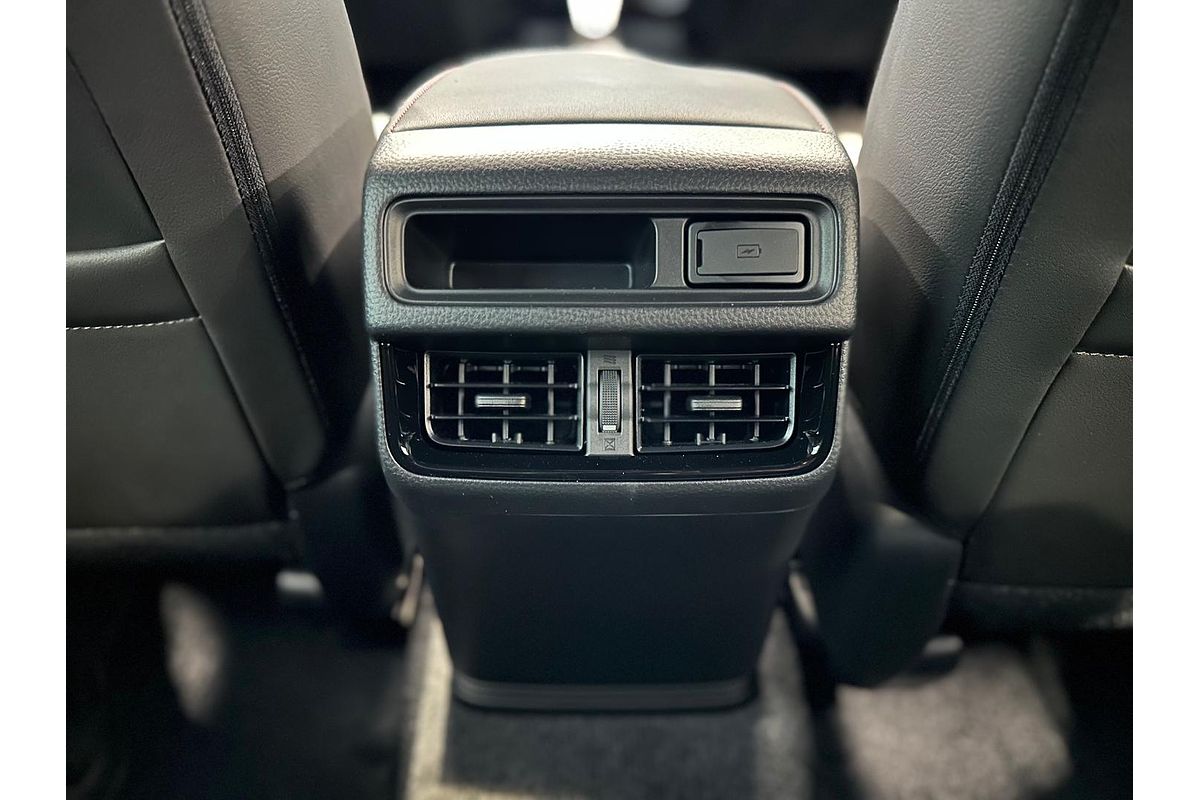 2025 Isuzu D-MAX X-TERRAIN 4X4