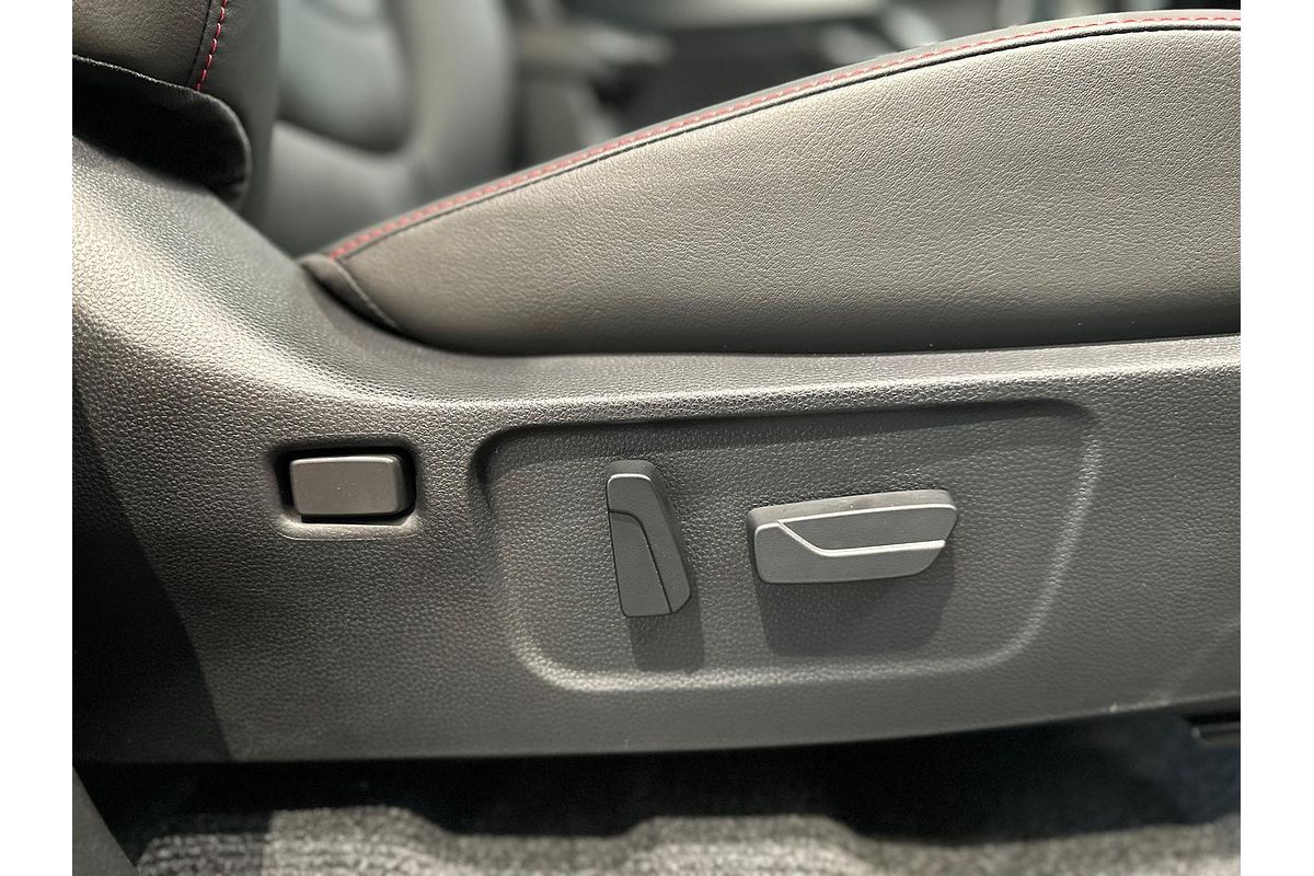 2025 Isuzu D-MAX X-TERRAIN 4X4