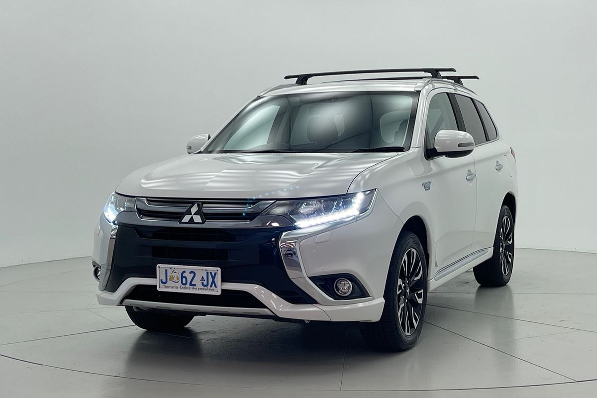 2018 Mitsubishi Outlander PHEV LS ZK