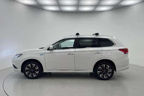 2018 Mitsubishi Outlander PHEV LS ZK