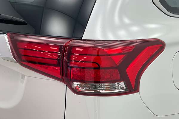 2018 Mitsubishi Outlander PHEV LS ZK