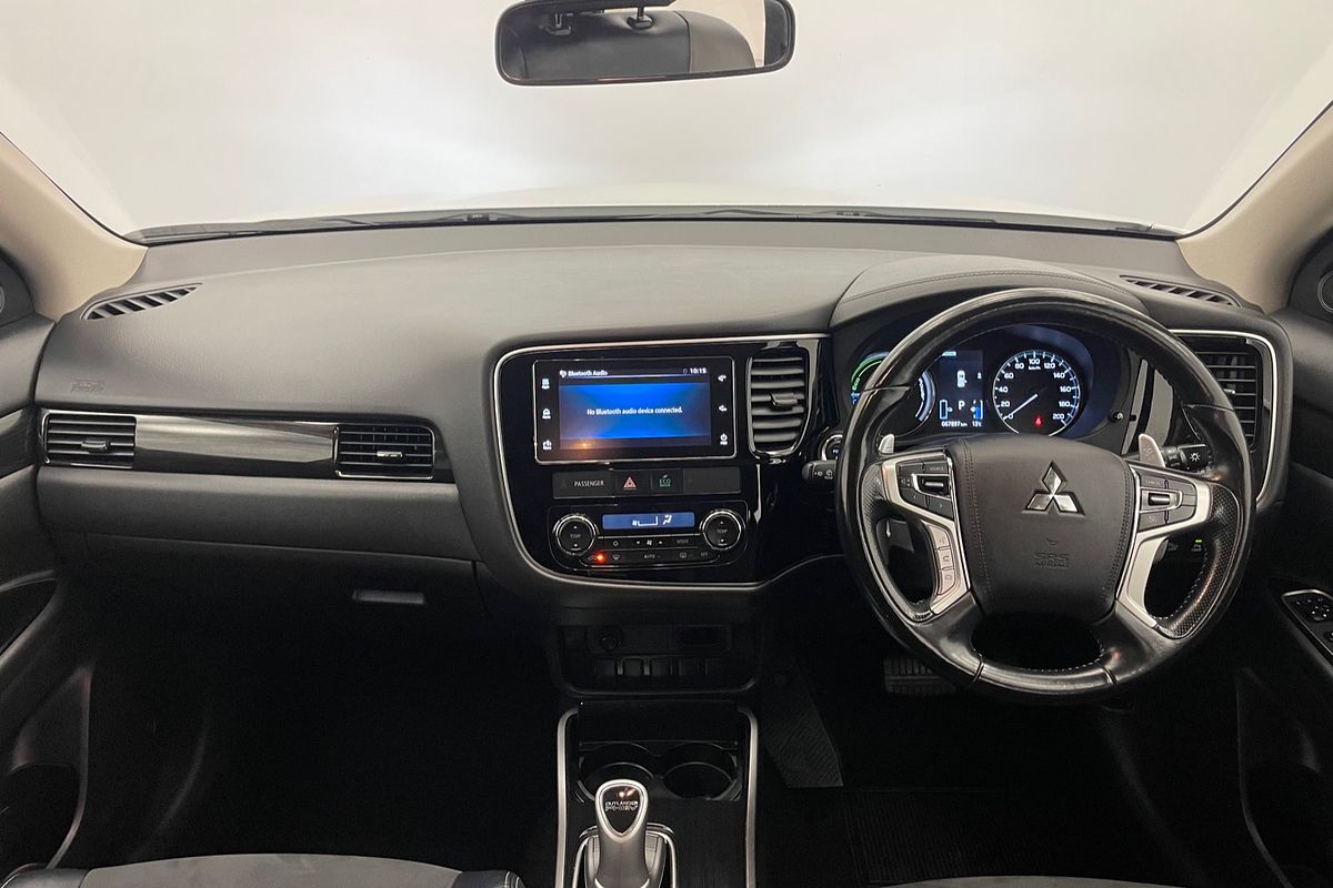 2018 Mitsubishi Outlander PHEV LS ZK