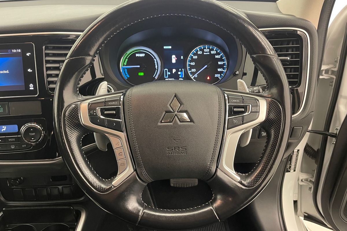 2018 Mitsubishi Outlander PHEV LS ZK