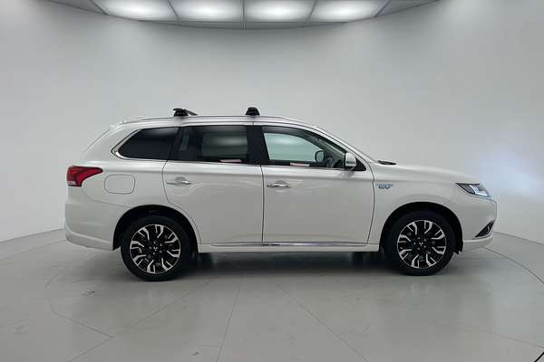 2018 Mitsubishi Outlander PHEV LS ZK