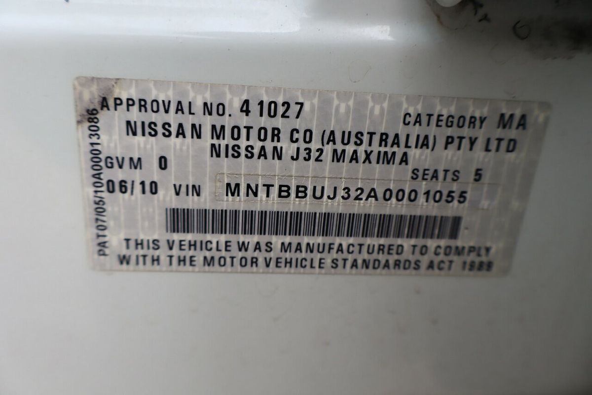 2010 Nissan Maxima 250 ST-L J32