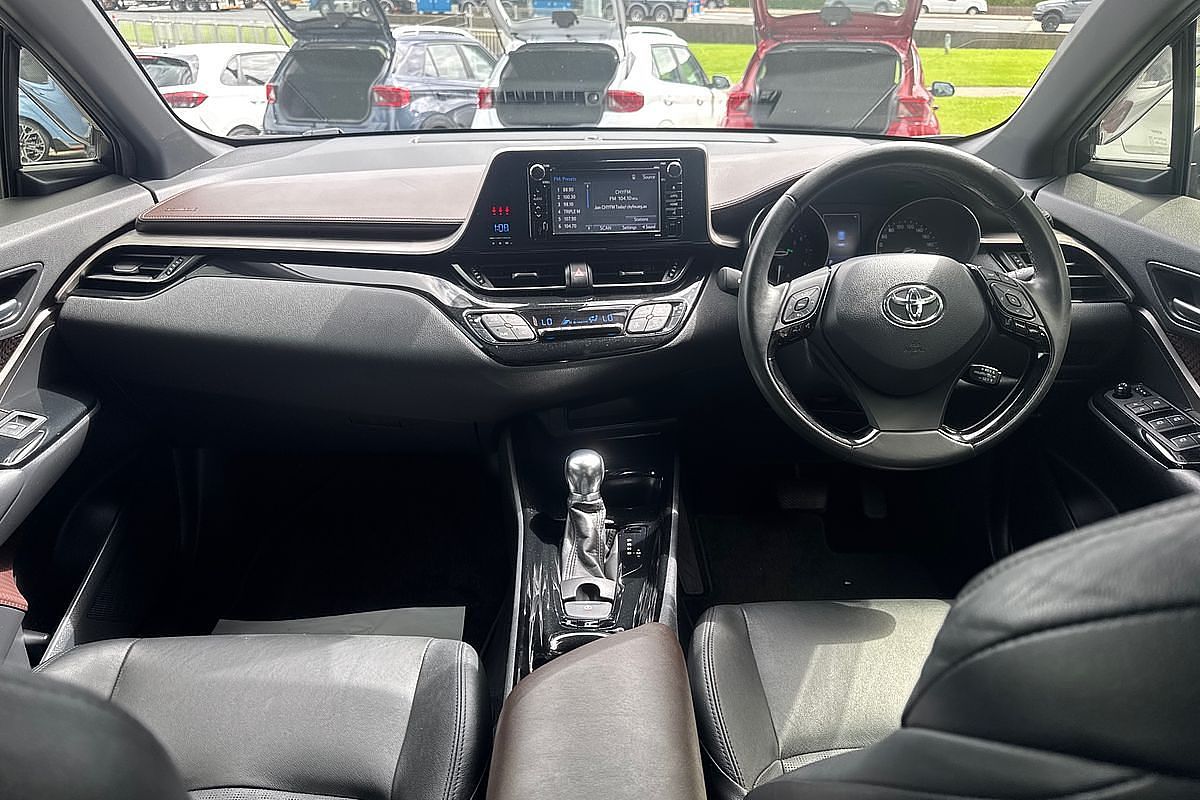 2017 Toyota C-HR Koba NGX50R