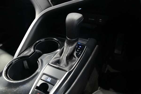 2018 Toyota Camry Ascent ASV70R