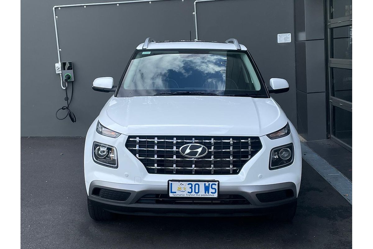 2024 Hyundai Venue Elite QX.V5