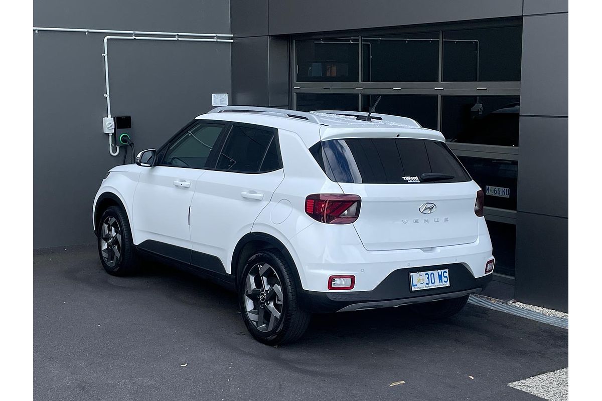 2024 Hyundai Venue Elite QX.V5