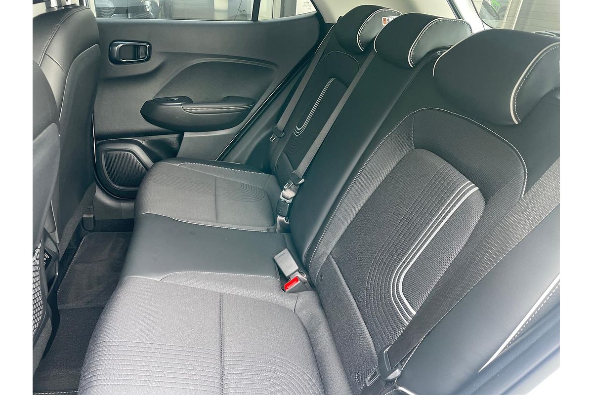 2024 Hyundai Venue Elite QX.V5