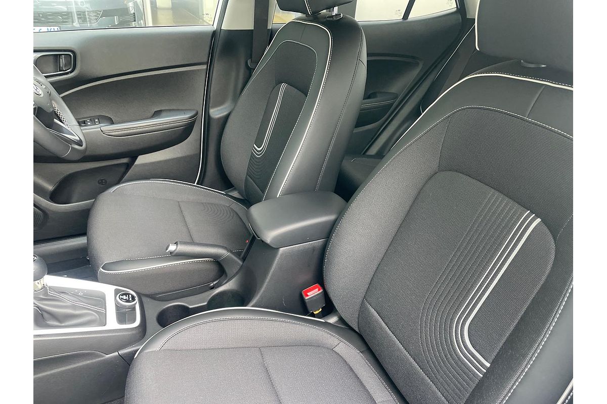 2024 Hyundai Venue Elite QX.V5