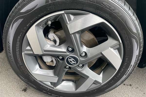 2024 Hyundai Venue Elite QX.V5