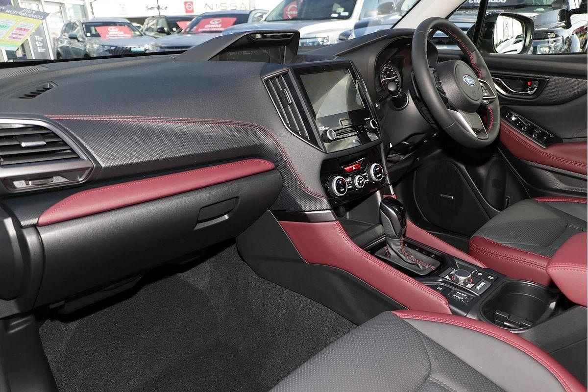 2024 Subaru Forester STI Sport S5