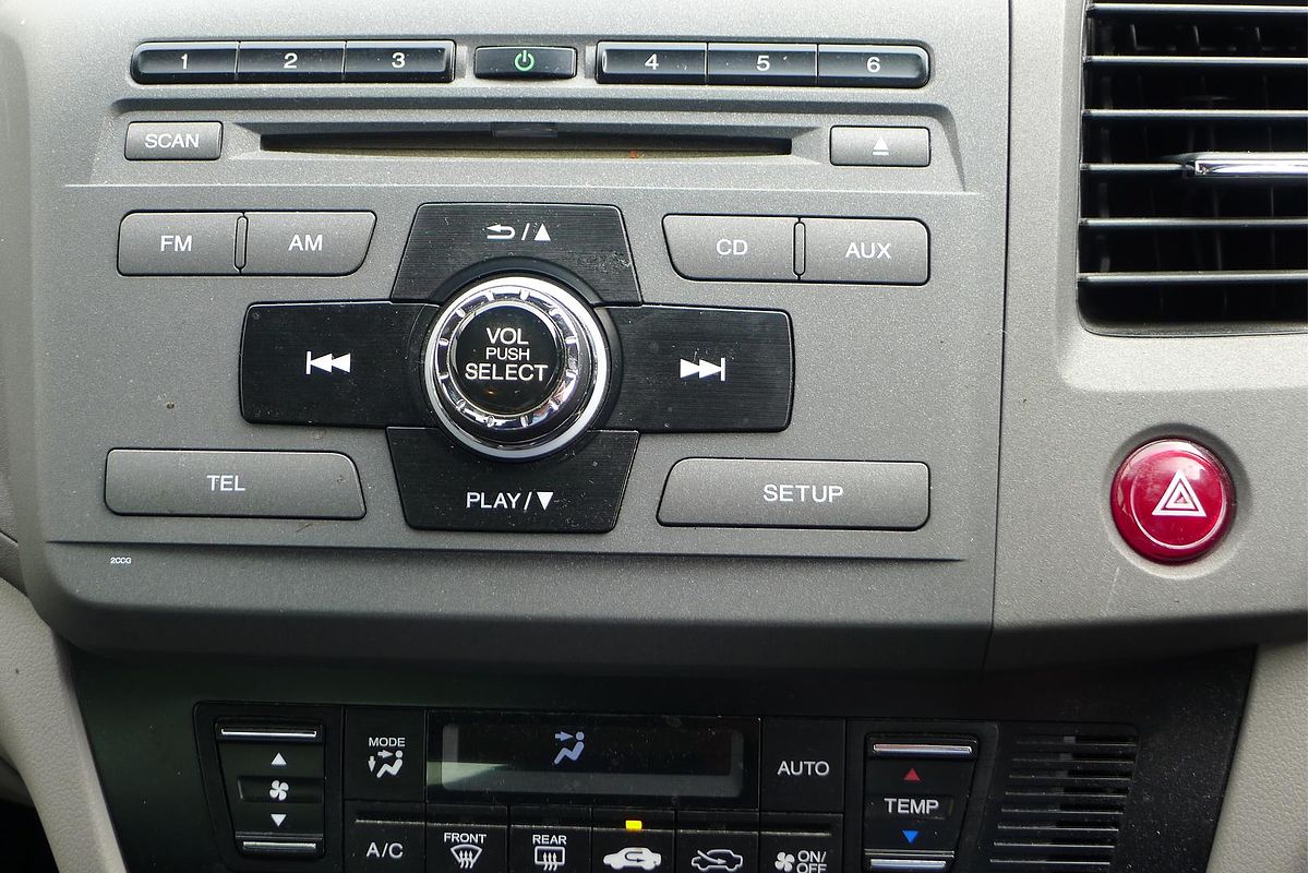 2012 Honda Civic VTi-L 9th Gen
