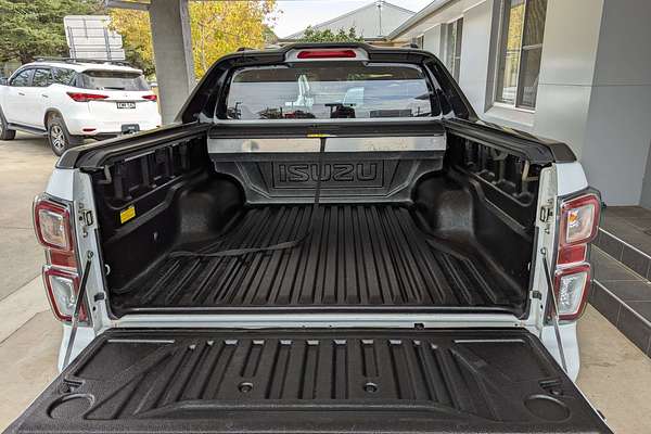 2020 Isuzu D-MAX X-TERRAIN 4X4