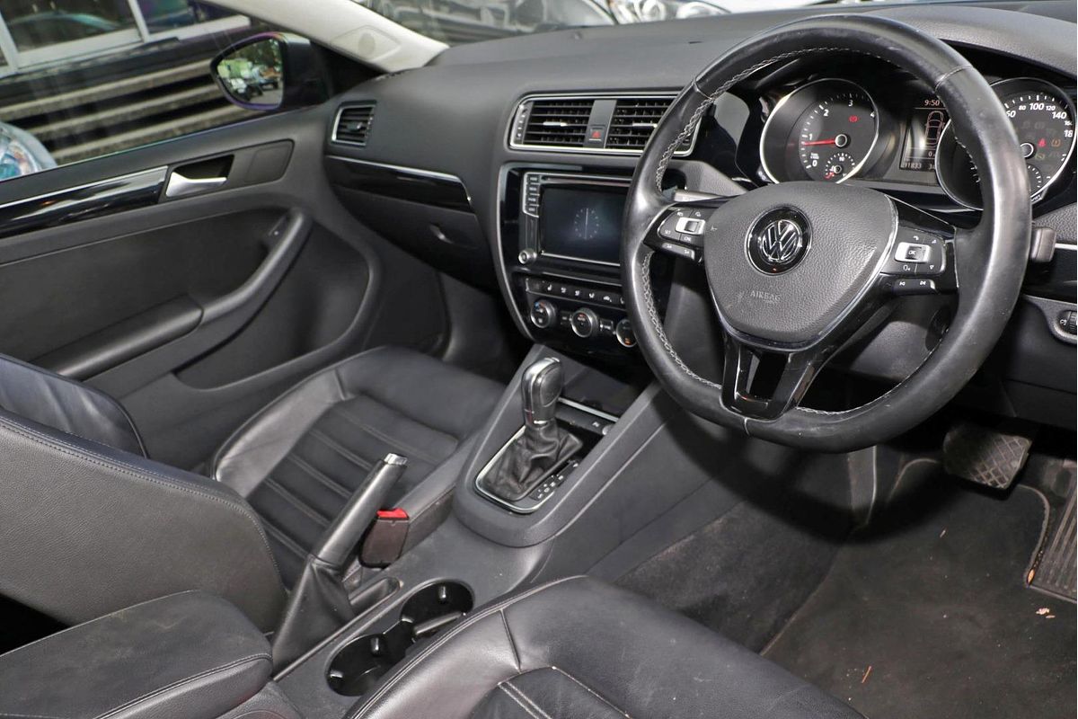 2015 Volkswagen Jetta 103TDI Highline 1B