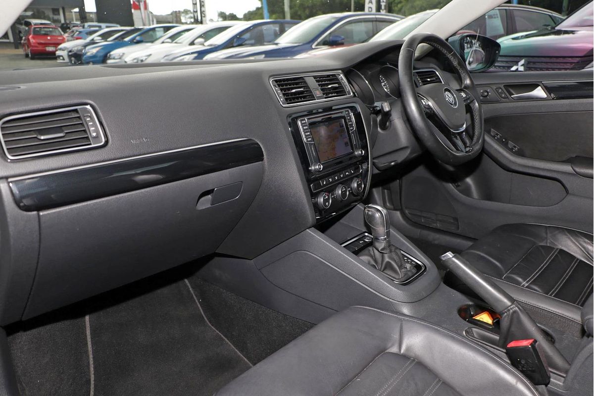 2015 Volkswagen Jetta 103TDI Highline 1B