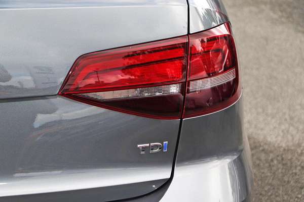 2015 Volkswagen Jetta 103TDI Highline 1B