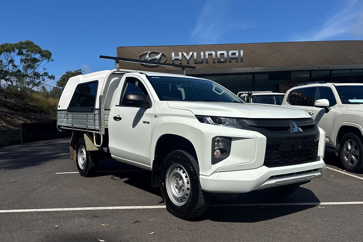 2020 Mitsubishi Triton GLX MR Rear Wheel Drive