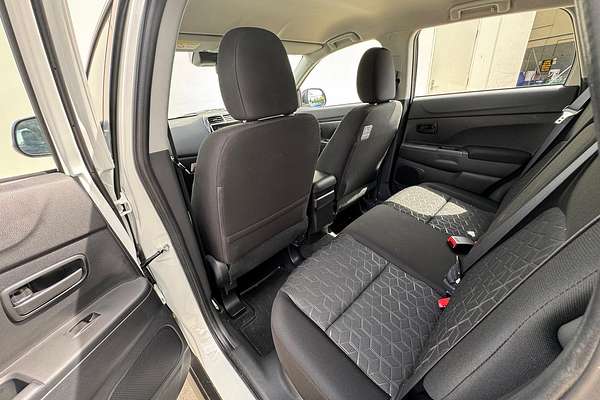 2023 Mitsubishi ASX GS XD