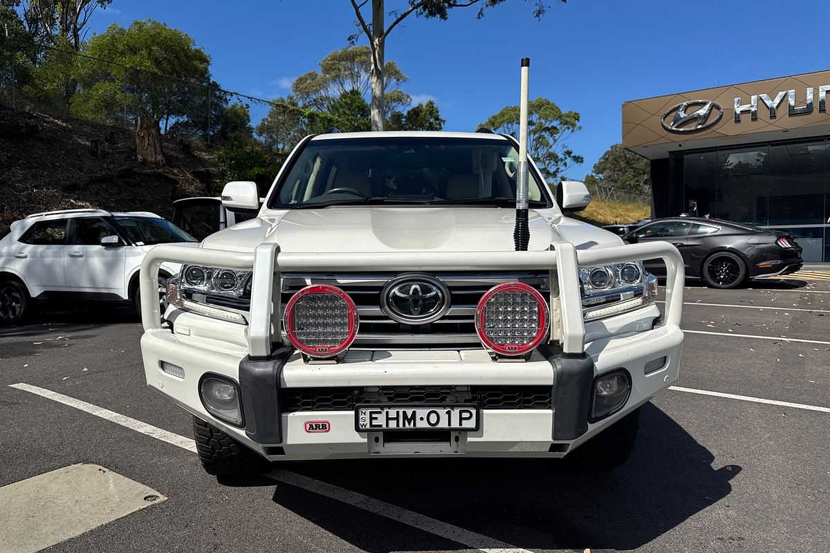 2020 Toyota Landcruiser Sahara VDJ200R