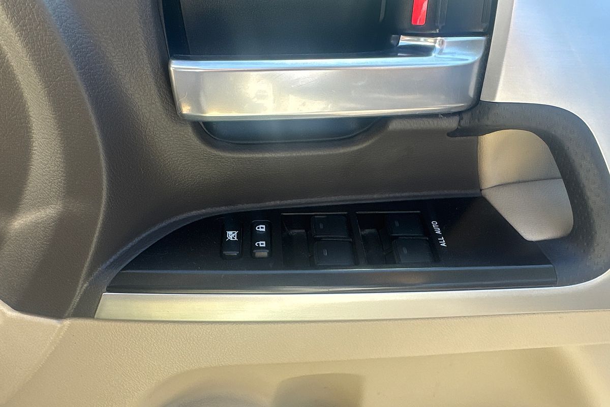 2020 Toyota Landcruiser Sahara VDJ200R