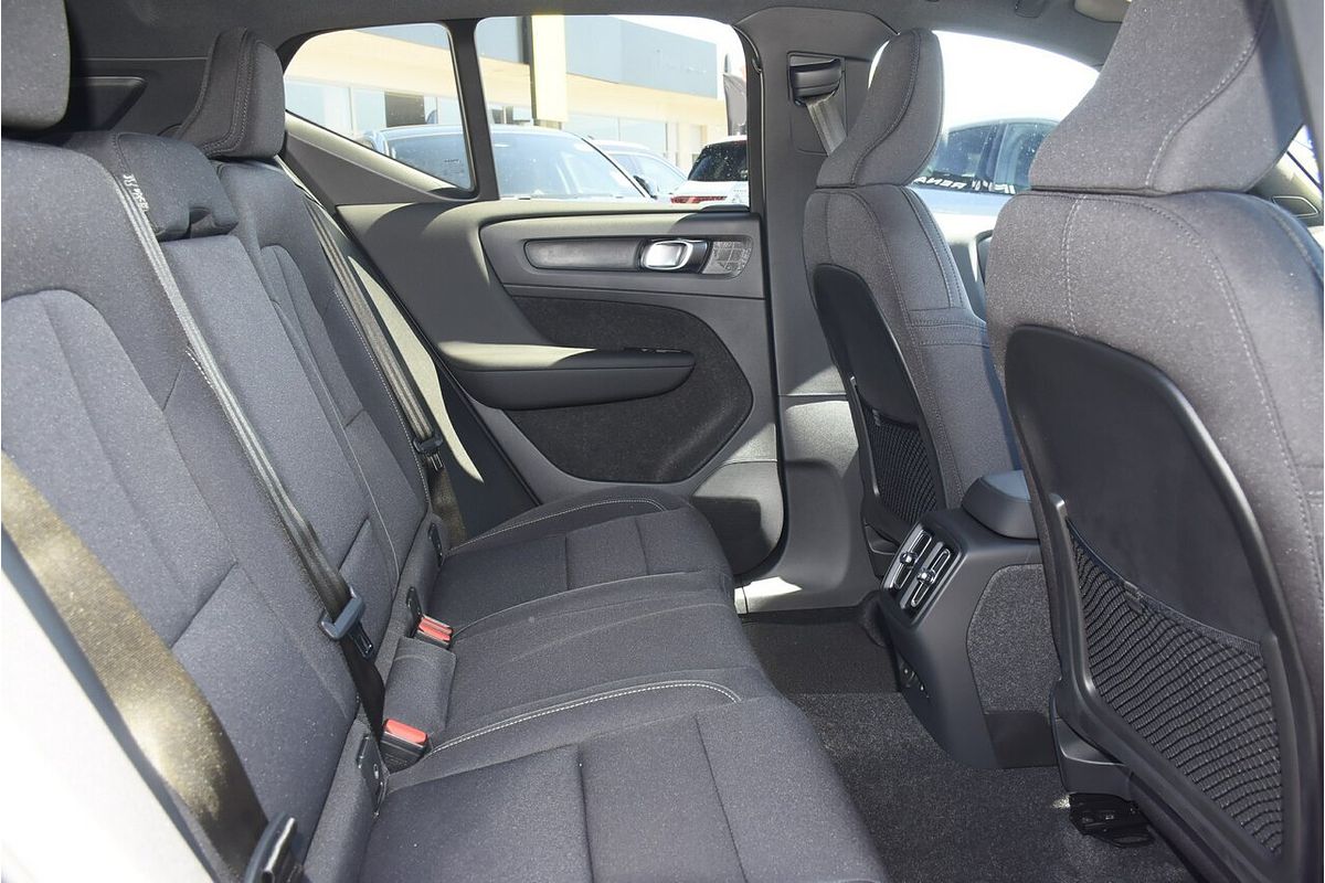2023 Volvo XC40 Recharge Pure Electric