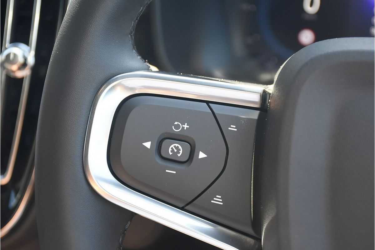 2023 Volvo XC40 Recharge Pure Electric