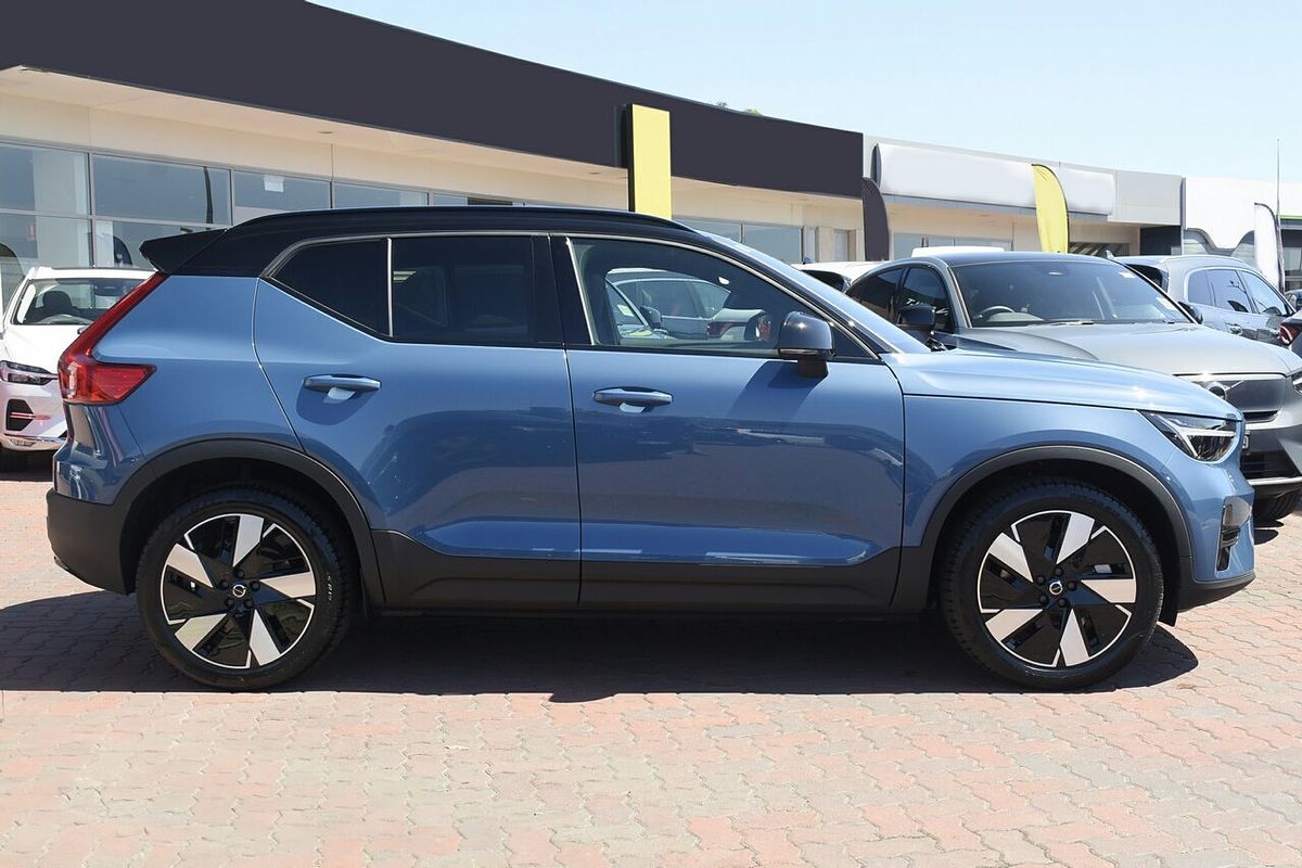 2023 Volvo XC40 Recharge Pure Electric
