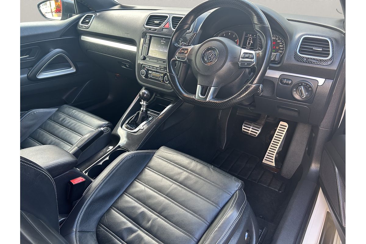 2010 Volkswagen SCIROCCO