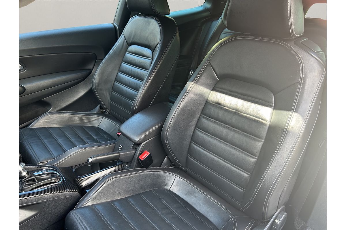 2010 Volkswagen SCIROCCO