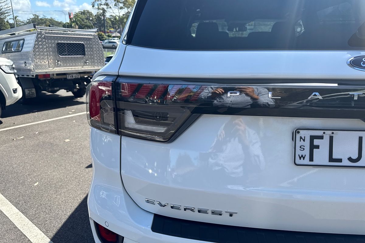2024 Ford Everest Platinum
