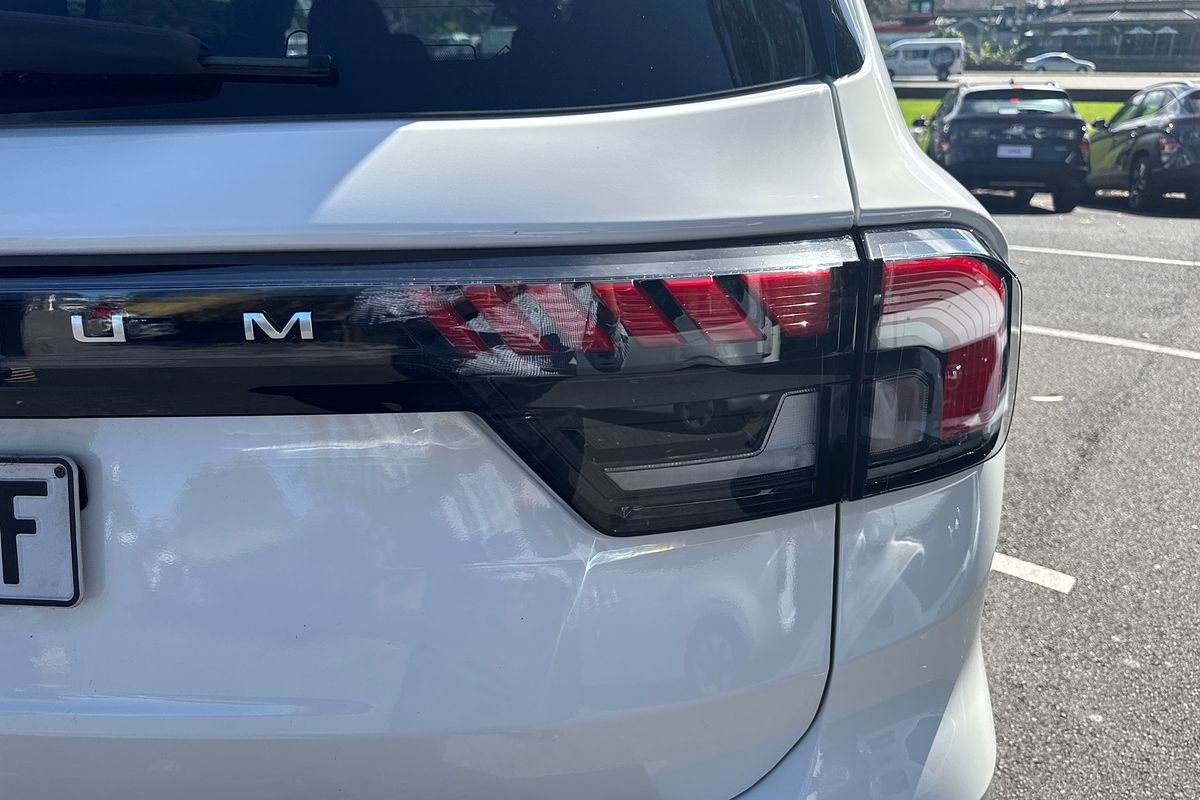 2024 Ford Everest Platinum