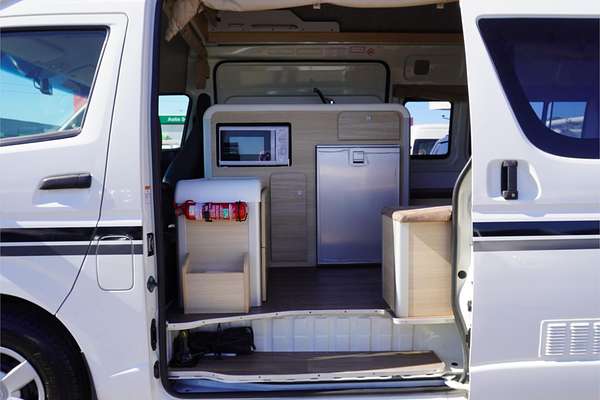 2018 Toyota Hiace TRH221R